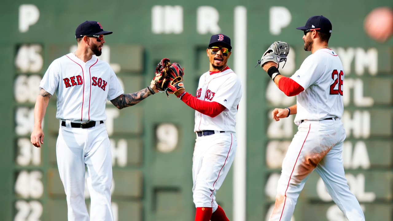 Contratación de minorías en Grandes Ligas, similar a la del año pasado