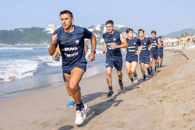 Pumas inicia pretemporada en Acapulco sin el mundialista Dani Alves