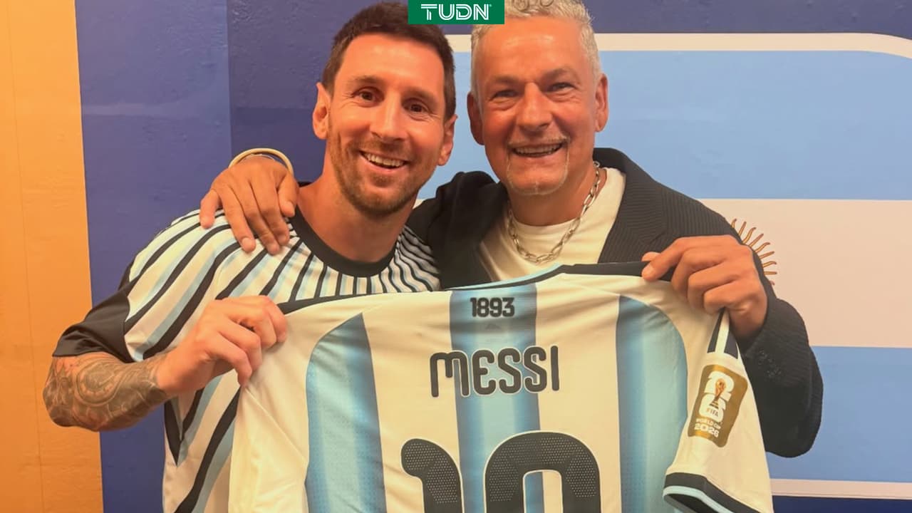 Messi elimina a Suiza y le regala su camiseta a Roberto Baggio