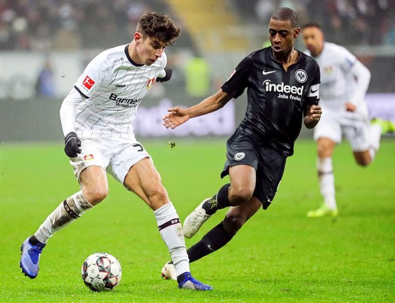 Pero Bayer Leverkusen no bajó los brazos y descontó al minuto 20 del segundo tiempo por medio de Karim Bellarabi.