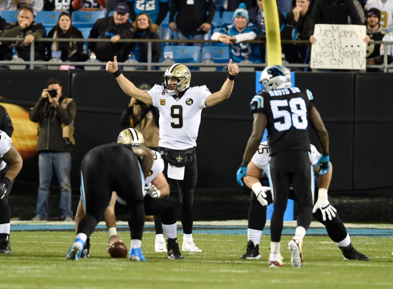 Con las 203 yardas que cosechó Brees esta noche suma cuatro juegos seguidos en que no supera las 300 yardas aéreas.