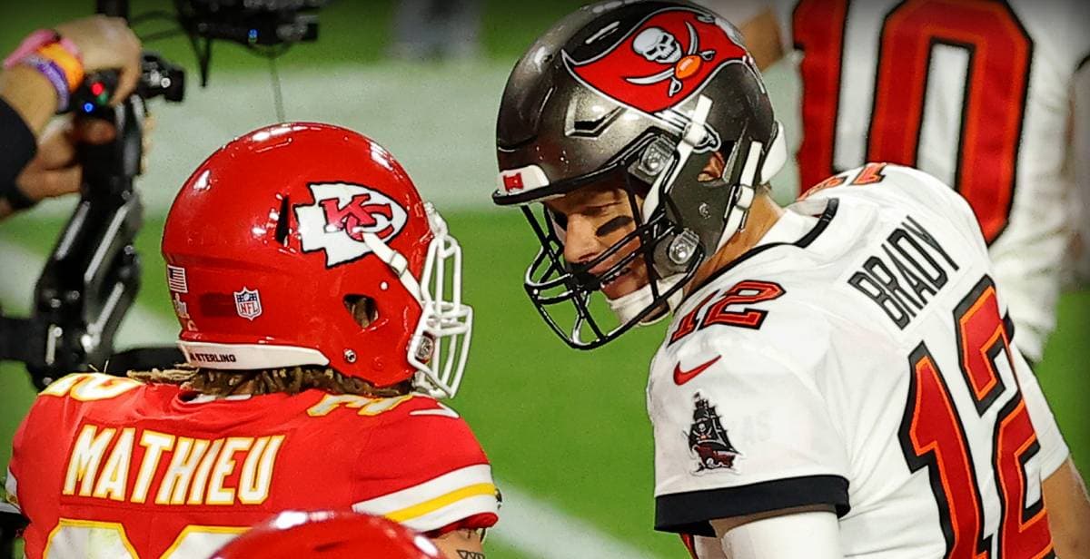 Tyrann Mathieu se queja de Tom Brady y luego borra tuit