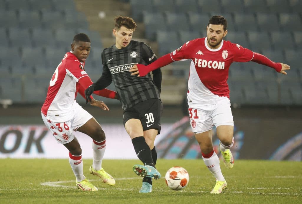 El Sturm Graz y el Monaco repartieron puntos con marcador de 1-1 durante la última Jornada en la fase de grupos de la UEFA Europa League. Jakob Jantscher abrió el marcador con penalti, pero Kevin Holland se encargó de igualar el partido.