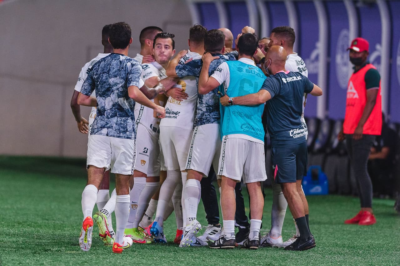 El Kraken tuvo una gran entrada y el espectáculo no demeritó con un empate de alarido sobre el final gracias a que Pumas no supo sostener la ventaja cuando tenía todo para llevarse los tres puntos.