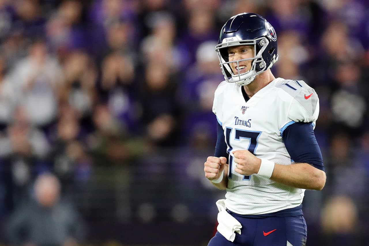 Ryan Tannehill y Derrick Henry guian a los Titans a la Final de Conferencia en la AFC donde esperan a Chiefs o Texans.
