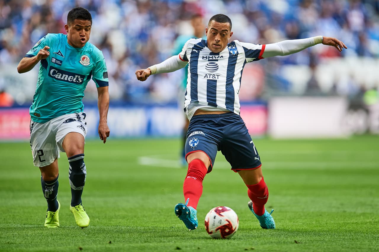 Rogelio Funes Mori ha tenido una campaña complicada y no logra marcar diferencia.