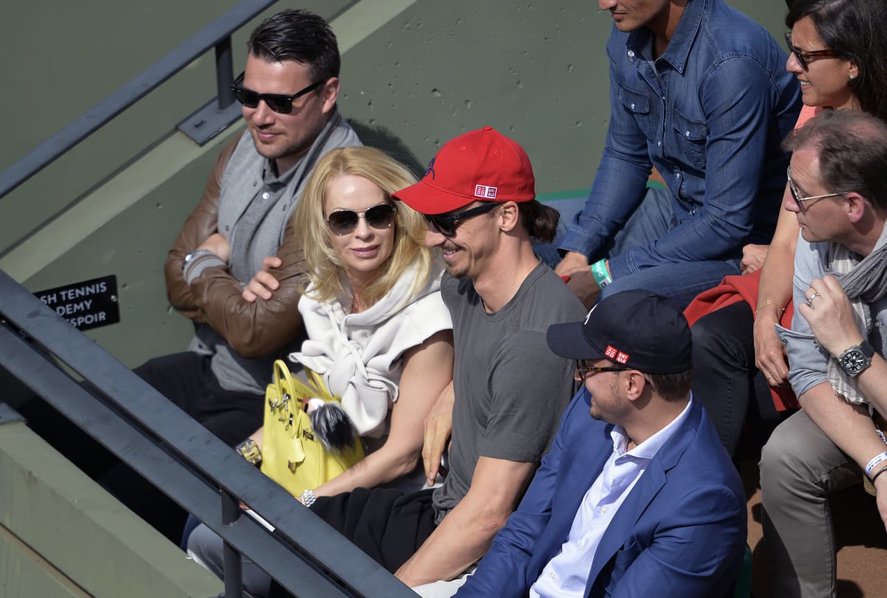 Zlatan Ibrahimovic y Helena Heger - Se conocieron cuando el sueco jugaba para el Ajax de Amsterdam y hasta el momento tienen dos hijos.