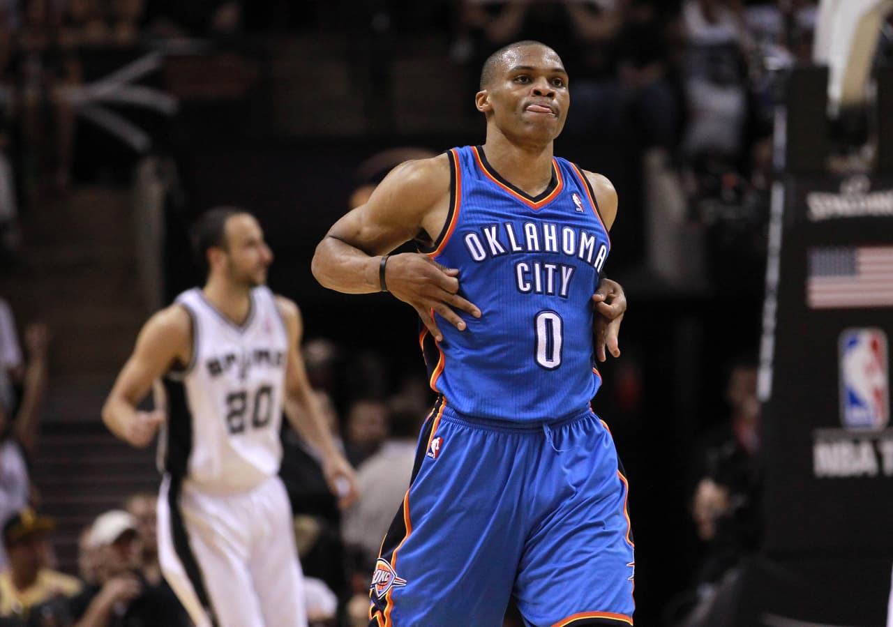 <b>7) Russell Westbrook (Oklahoma City Thunder)</b>. Russ proyecta mejoras en puntos (26.8 PPG), y un leve declive en asistencias y rebotes, pero ¿quién te garantiza un triple doble con tanta frecuencia?