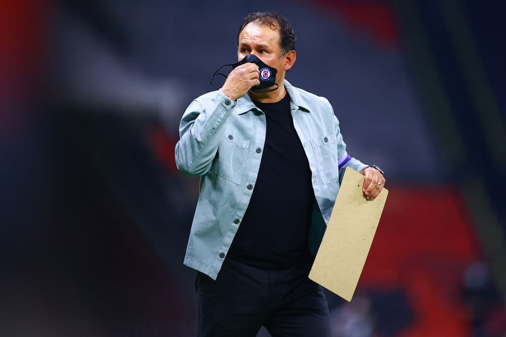 Juan Reynoso: “Ni el más optimista pensaría en un arranque así”