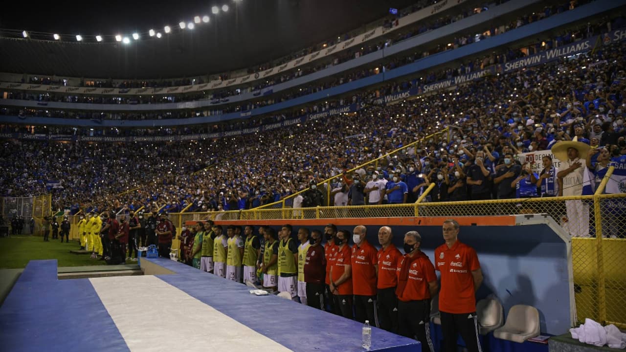 FIFA sanciona a El Salvador por mal comportamiento en el Cuscatlán