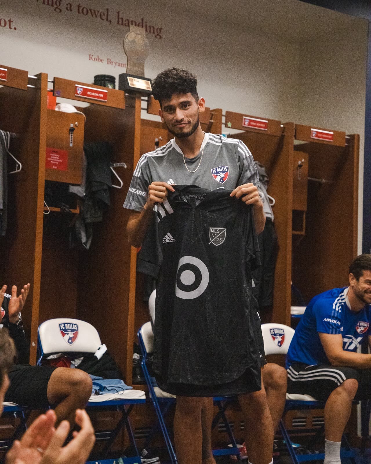 Los convocados fueron Pedro Gallese y Matt Turner para la portería, Julián Araujo, Jesús David Murillo, Nouhou, Miles Robinson, Alex Roldán, James Sands, Kai Wagner, Yeimar y Walker Zimmerman para la defensa y a Eduard Atuesta, Carles Gil, Damir Kreilach, Juan Pablo, Emanuel Reynoso, Cristian Roldán, y Lucas Zelarayán en la delantera.