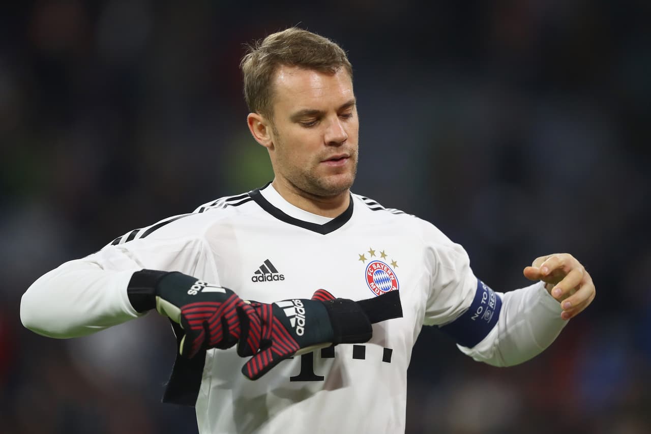 MUNICH, GERMANY - SEPTEMBER 12: Manuel Neuer of Bayern Muenchen looks on during the UEFA Champions League group B match between FC Bayern Muenchen and RSC Anderlecht at Allianz Arena on September 12, 2017 in Munich, Germany. (Photo by Alexander Hassenstein/Bongarts/Getty Images)