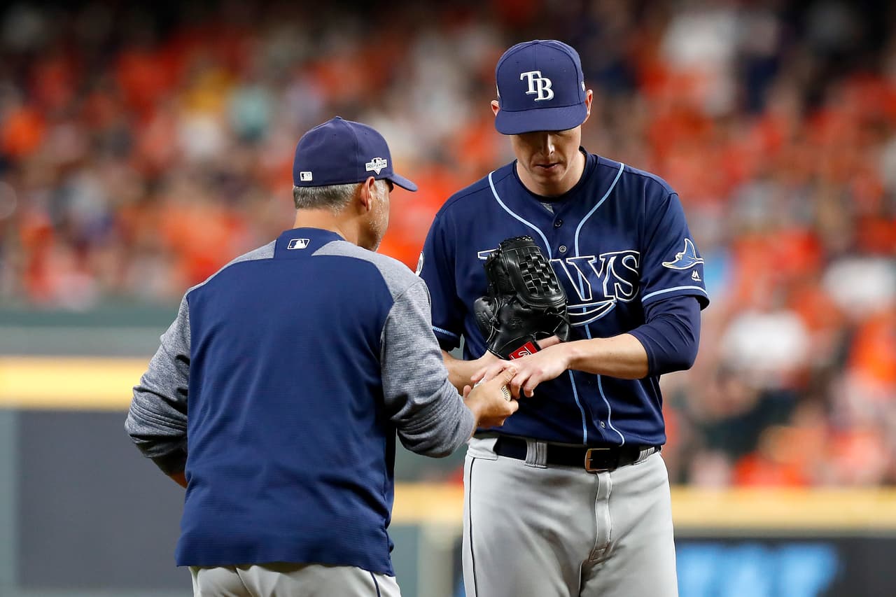 Triunfo con autoridad de los Houston Astros, 6-1 a los Rays, para avanzar a la Serie de Campeonato.