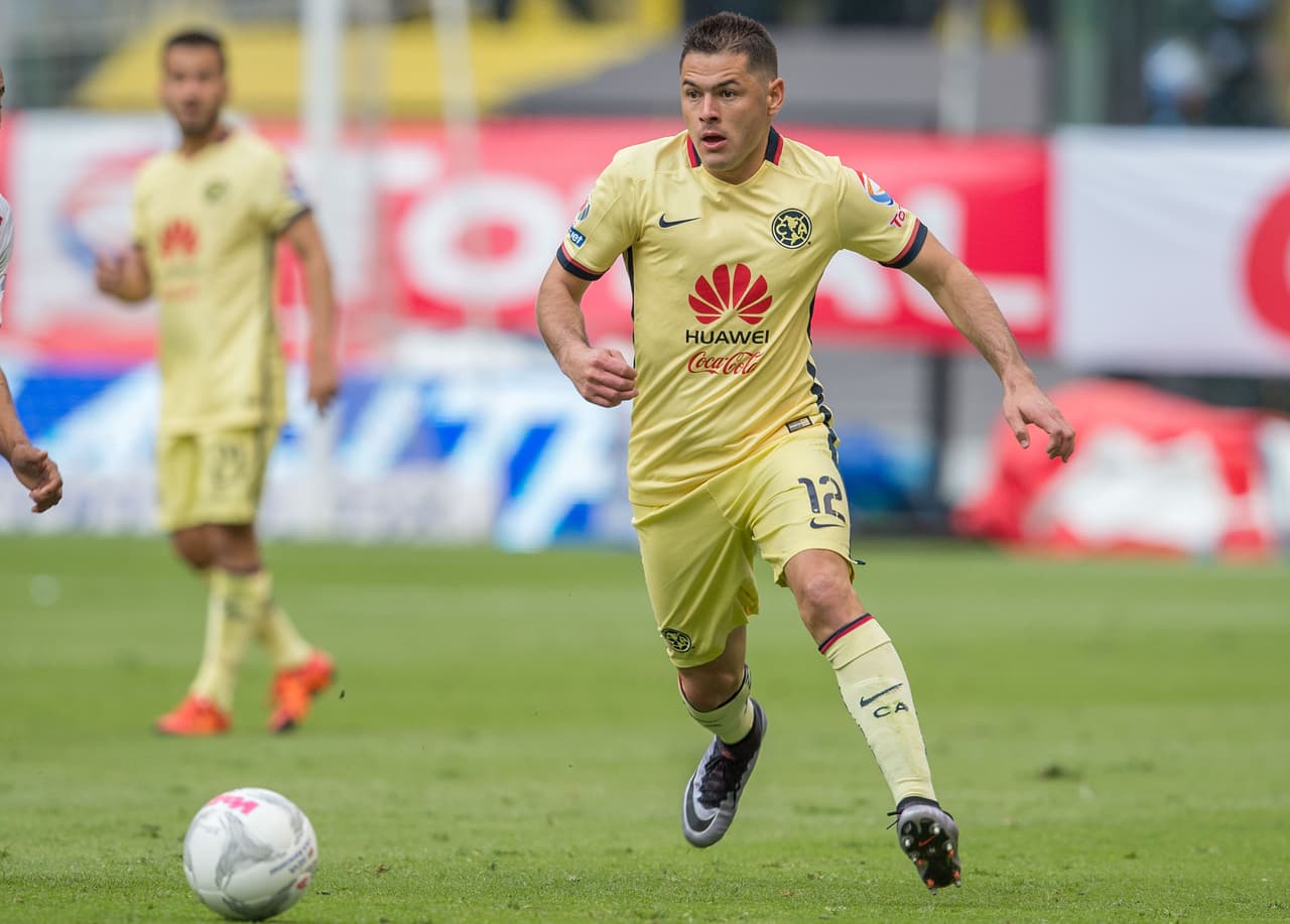 DEFENSAS- Pablo Aguilar, el defensa del América se adjudicó 15 puntos en la jornada 4 fue fundamental en el triunfo del América sobre Dorados de Sinaloa, anotó el primer gol del triunfo de América. Tiene un costo de 6.2 millones.