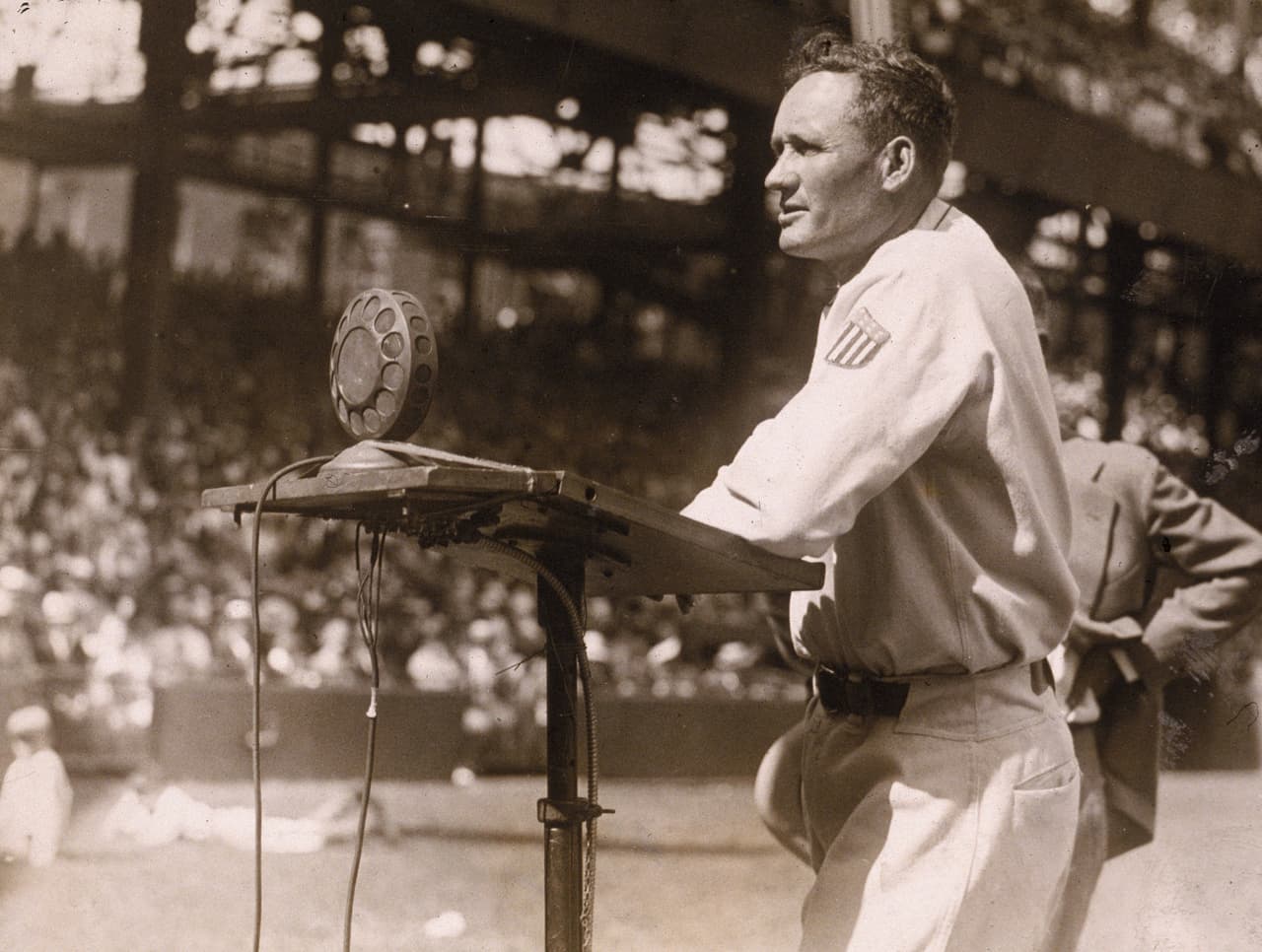 Walter Johnson fue lanzador de la extinta franquicia los Senadores de Washington. Campeón de la Serie Mundial de 1924, tres veces ganador de la triple corona de pitcheo y noveno en la historia en K's.