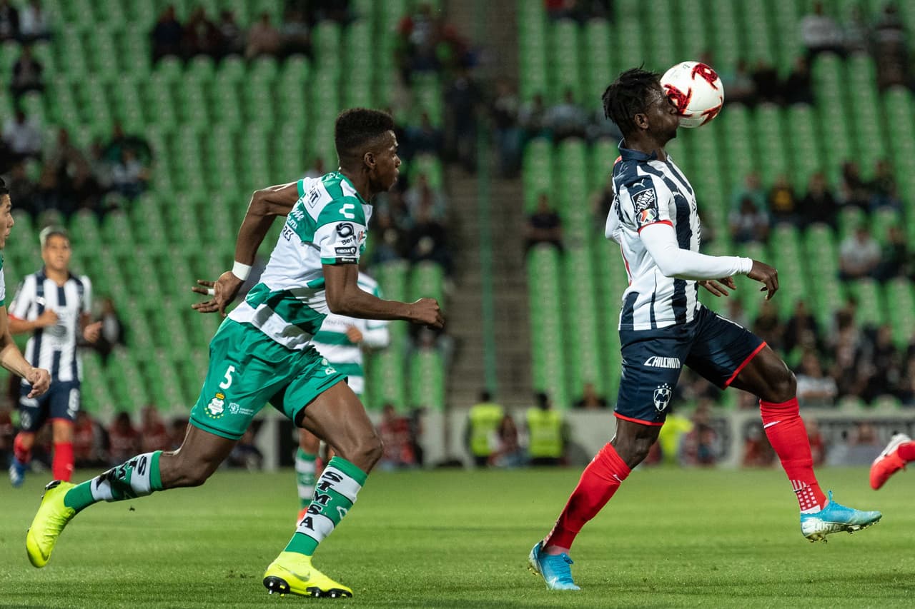 Monterrey consigue la ventaja de la localía para la vuelta tras empatar 0-0 en su visita a Santos.