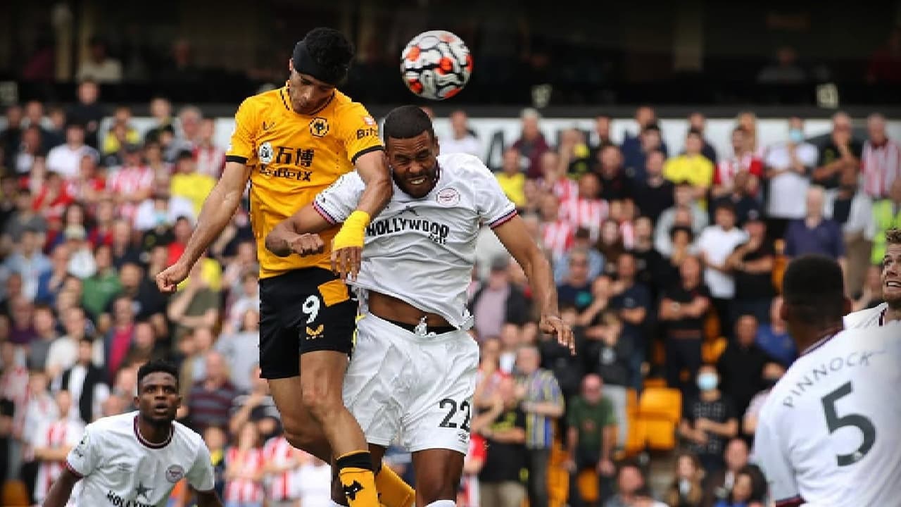 Raúl Jiménez da la cara tras derrota de Wolves y su sequía de gol