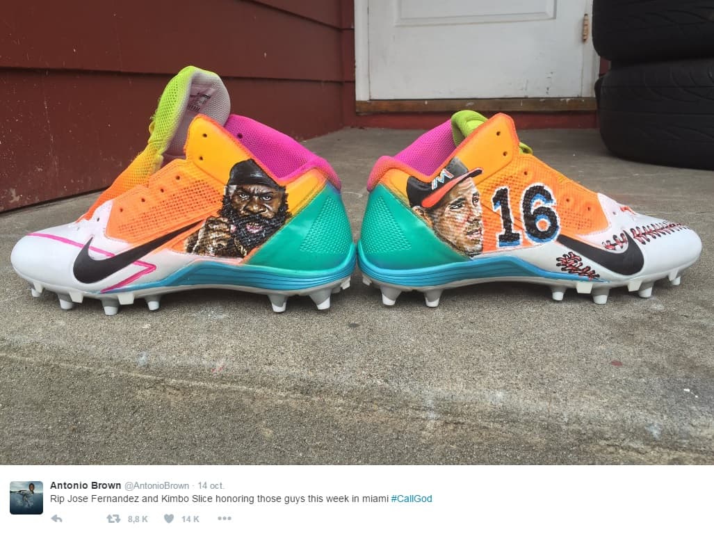 En su cuenta de Twitter,
<a href="https://twitter.com/AntonioBrown" target="_blank"><i>@AntonioBrown</i></a>, el blanco preferido de Ben Roethlisberger, anuncia los tacos que usará en la semana que viene.