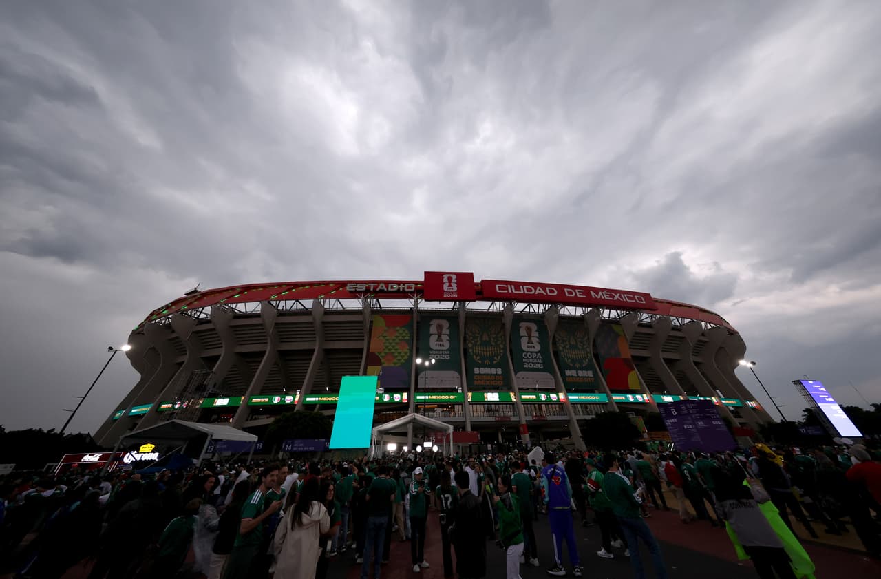 Alineaciones oficiales México vs. Ecuador: ¡Gilberto Mora otra vez como titular!