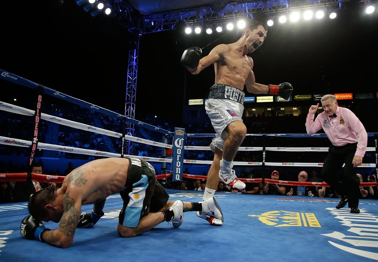 Viktor Postol era un ‘fácil’ obstáculo que Lucas Matthysse tenía que pasar para poder enfrentarse a Manny Pacquiao, pero enfrente tuvo a un boxeador muy sólido, seguro y con una técnica aceptable. EL ucraniano noqueó al argentino en 10 rounds.