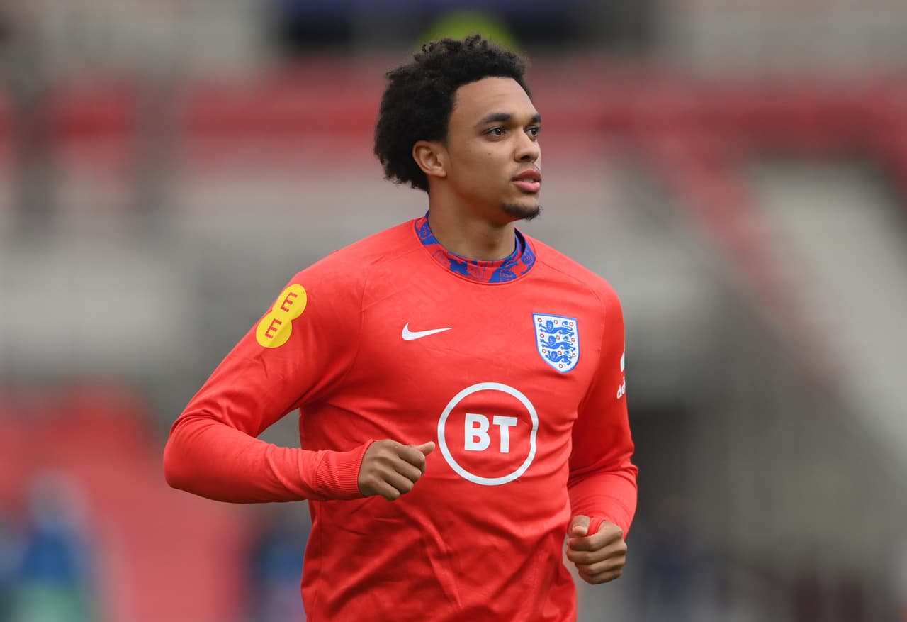Trent Alexander-Arnold, baja con Inglaterra para la Euro 2020