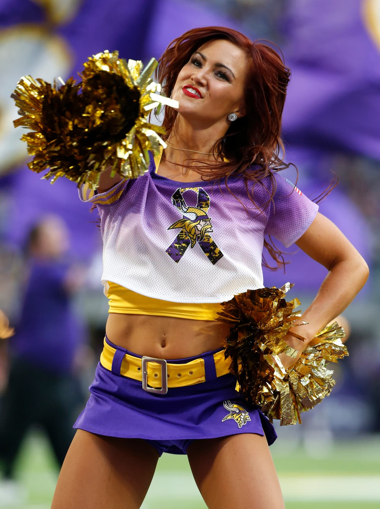 Disfruta de las mejores imágenes de las porristas en la Semana 11 de la NFL.