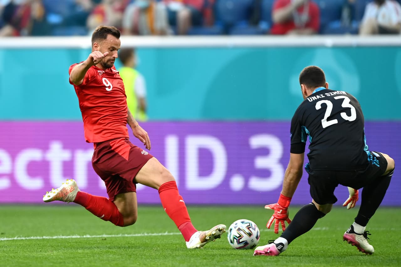 España tuvo que llegar hasta la tanda de penales para ganar el boleto a la Semifinal de la Eurocopa con Unai Simón como protagonista.