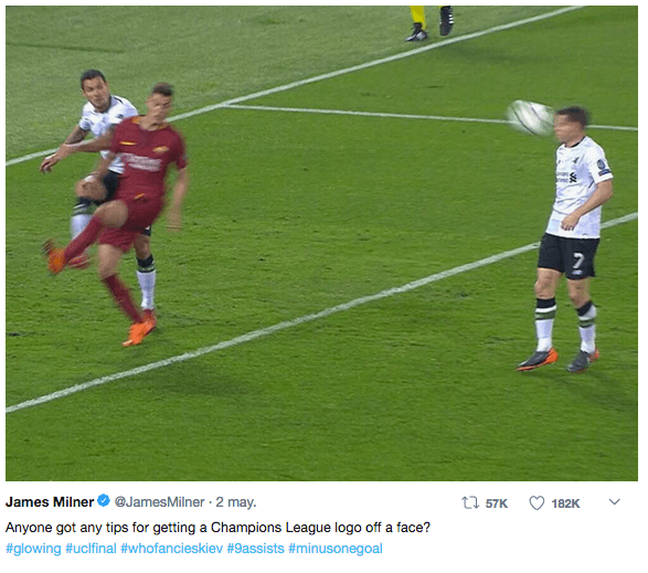 Y fue entonces cuando el propio jugador en sus redes sociales preguntó si alguien sabía cómo quitarse el logo de Champions de rostro, recordando el hecho con un poco de humor.