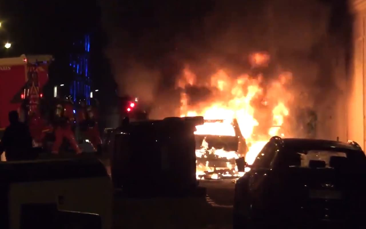 Reportan fuertes disturbios en París tras derrota de PSG