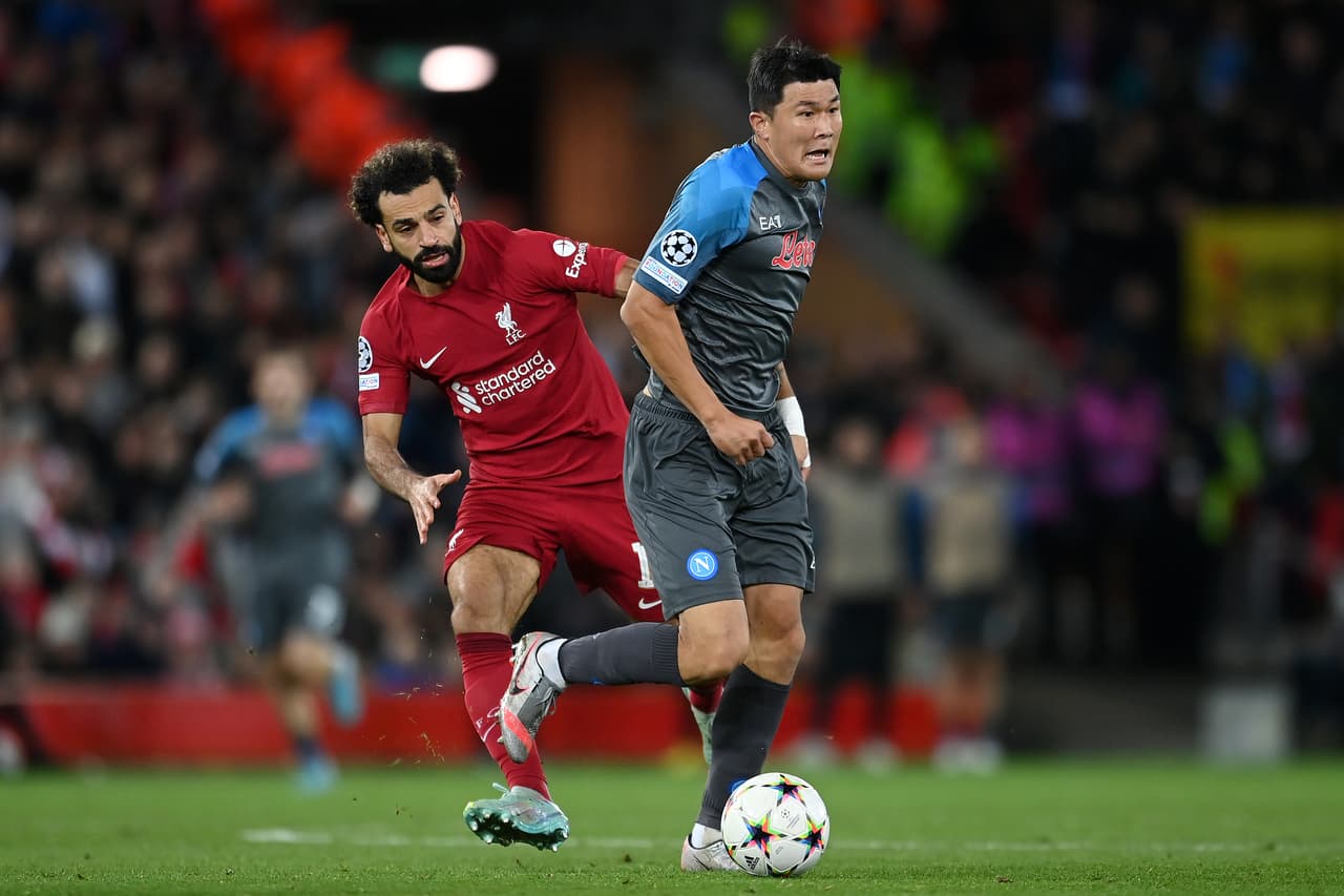 Con goles de Mohamed Salah y Darwin Núñez, el Liverpool derrotó y terminó el paso invicto del Napoli, que tuvo a Hirving Lozano en la cancha en los últimos minutos.