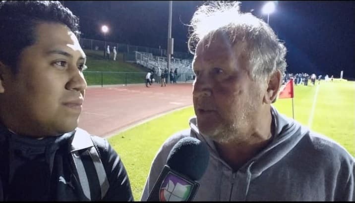 Zico se molestó por comparación con Pelé, pero elogió al Tata, a Chivas y al Chucky