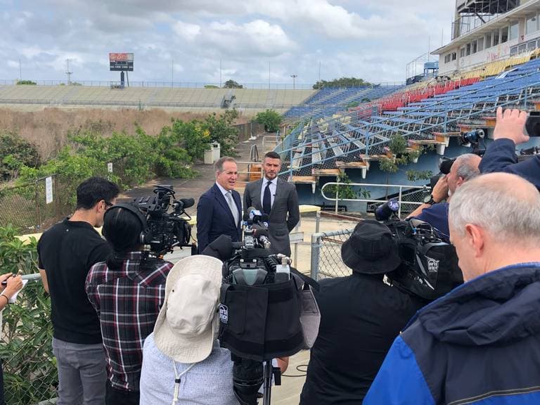 Jorge Mas y David Beckham en el Lockhart Stadium de la ciudad de Fort Lauderdale.