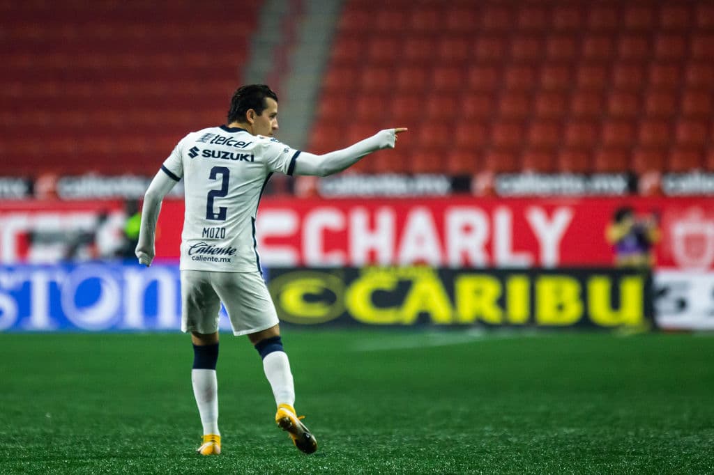 Alan Mozo se reincorpora a los entrenamientos de Pumas