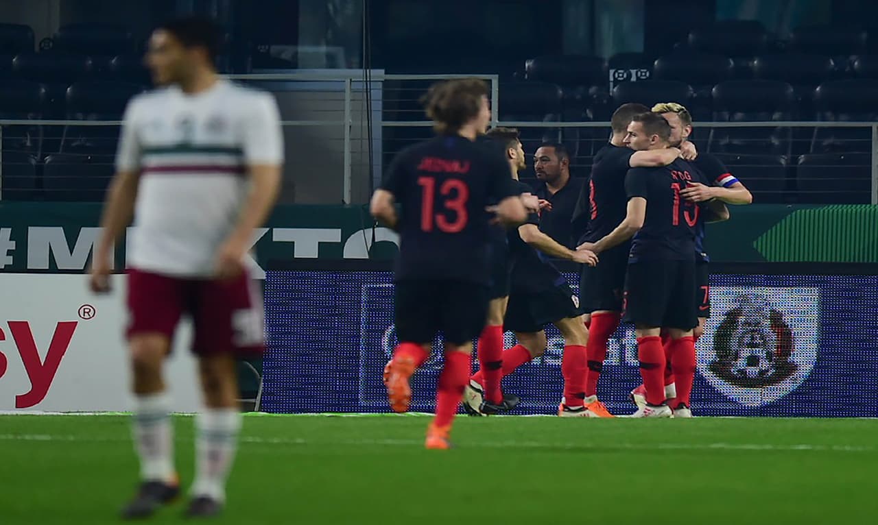 El mediocampista cobró una falta increíble de Miguel Layún en el área para poner en ventaja a Croacia, a pesar del esfuerzo de Ochoa por sacar el remate.