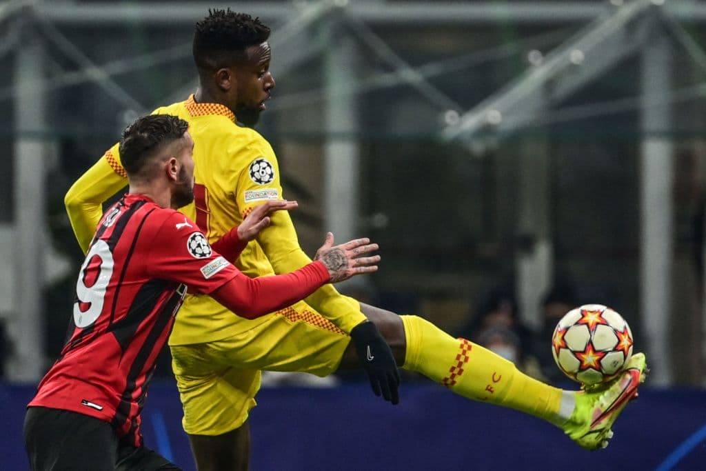 AC Milán cae ante Liverpool 2-1 y no consigue su calificación a la siguiente fase de la UEFA Champions League. Fikayo Tomori le daba la victoria al equipo rossonnero, pero Mohamed Salah y Divock Origi le dieron el triunfo a los 'Reds'.