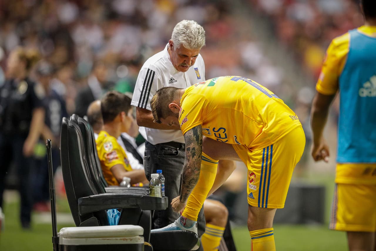 Gignac ingresó en la recta final para darle cerrojazo al partido.