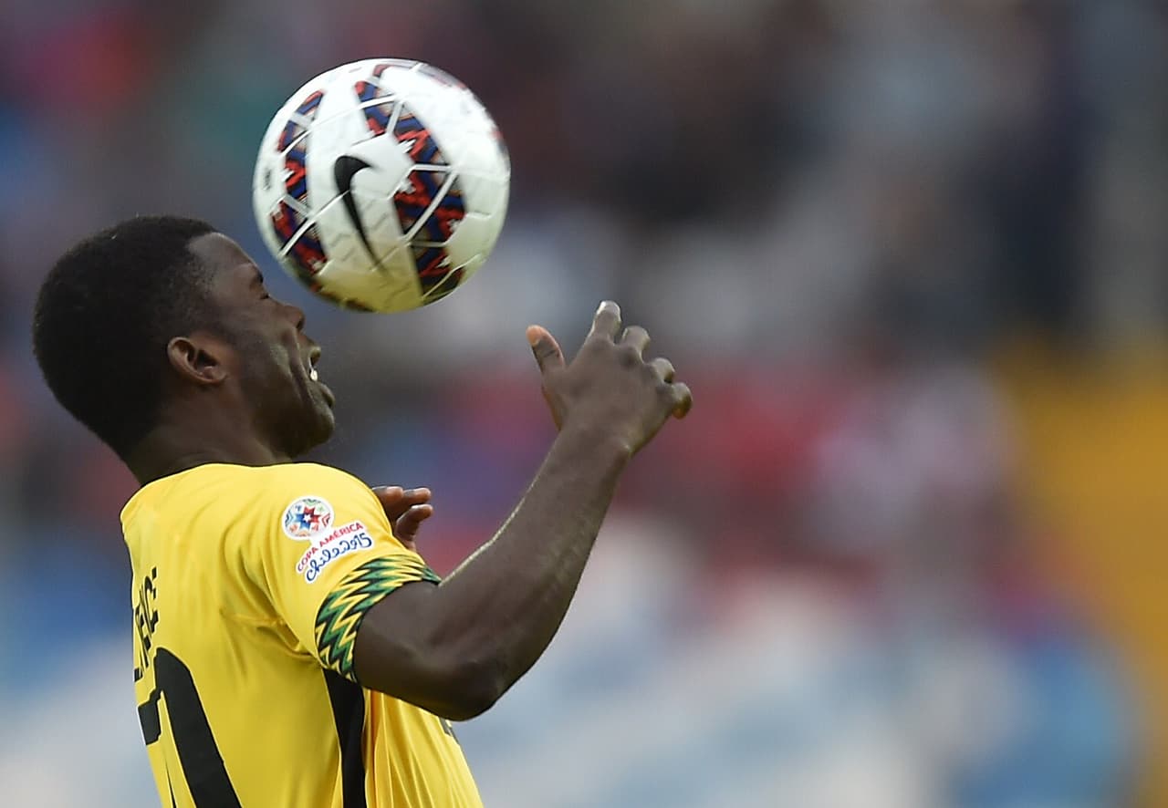 Kemar Lawrence.- Realizó el saque de banda largo para el primer gol de Jamaica, aunque por su costado varias veces le ganaban la espalda aunque lograba recuperarse en algunas ocasiones. Calificación: 6 (Foto: Getty Images).