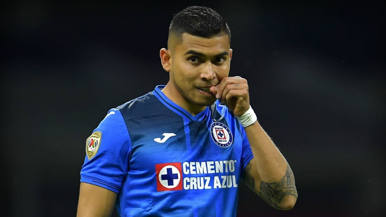 Orbelín Pineda acelera su salida de Cruz Azul lo más posible