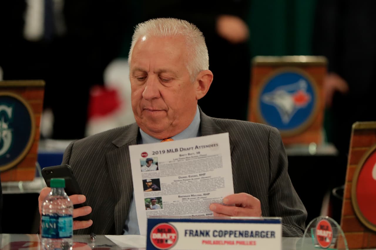 Con la segunda selección en el Draft Amateur del 2019, los Kansas City Royals seleccionaron al parador en corto Bobby Witt Jr., de Colleyville Heritage High School en Colleyville, Texas. El padre de Witt, Bobby Witt Sr., lanzó 16 temporadas en las Grandes Ligas de 1986 al 2001, principalmente por los Rangers. Ganó un total de 142 juegos y terminó con efectividad de 4.83.