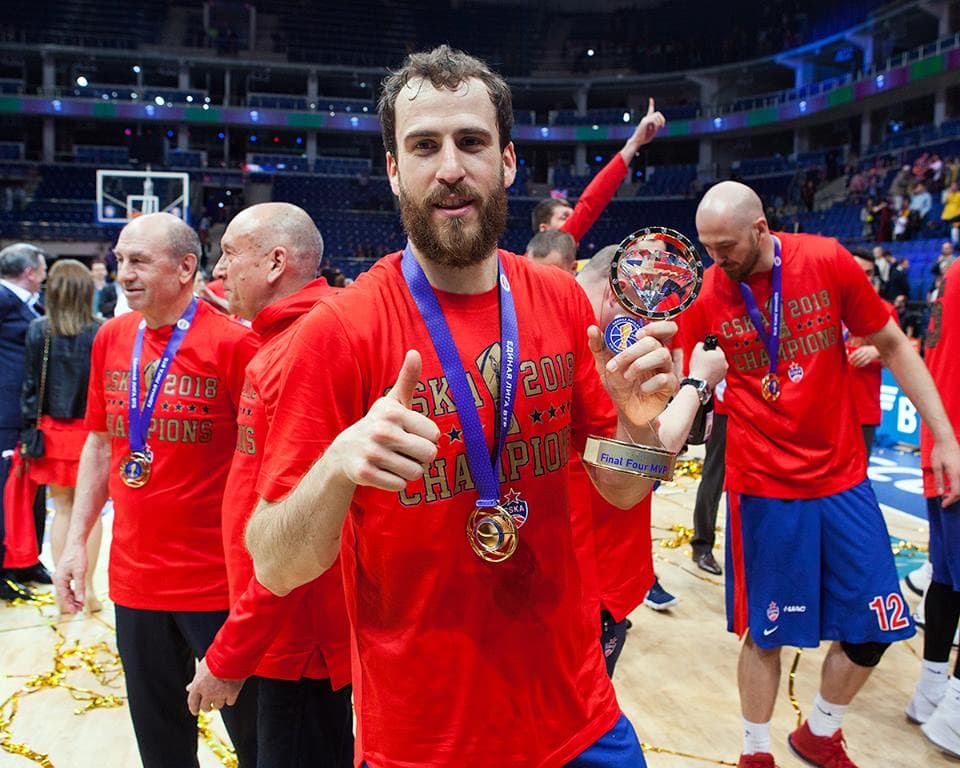 CSKA Moscú (Rusia) - Sergio Rodríguez, Nando De Colo, Joel Bolomboy, Cory Higgins, Othello Hunter y Alec Peters.