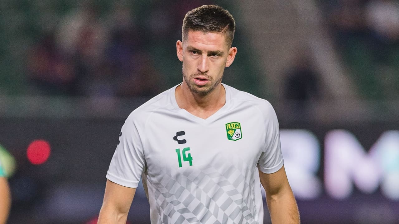 Chivas mejora oferta para tener a Santiago Ormeño como refuerzo