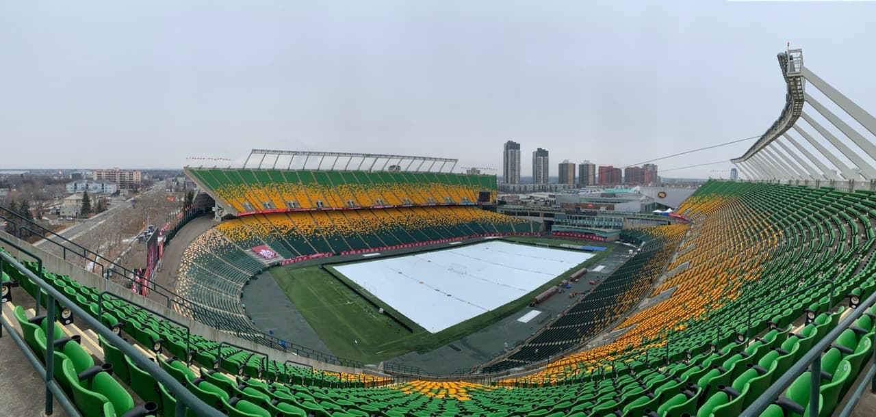 Peligra reconocimiento de cancha para práctica del Tri en Canadá