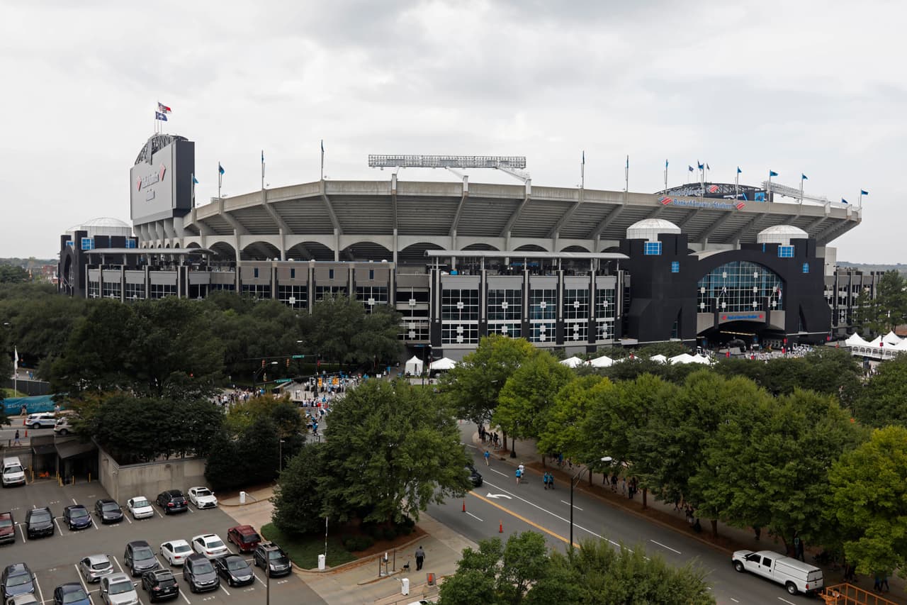 El Bank of America Stadium en Charlotte será la sede del juego entre México y Martinica en la Copa Oro y también recibe el sexto capítulo de 'La Carrera' de Univisión.