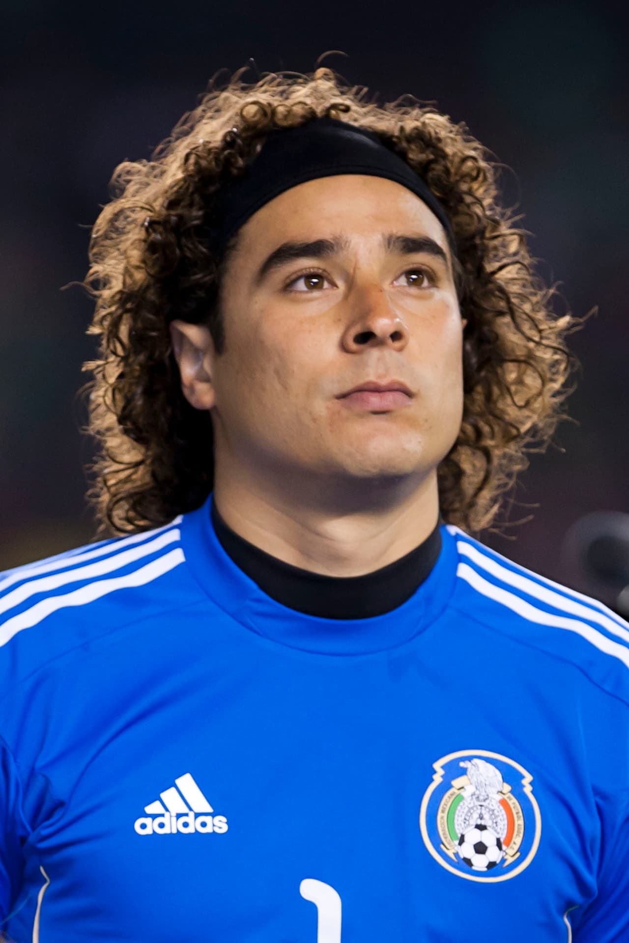 De entre los seleccionados por el Piojo Herrera para representar a México en la Copa Oro, nosotros decidimos elegir a los galanes que han vestido la camisola del Tri y han conquistado corazones en su paso: el Chicharito Hernández, Rafa Márquez, Memo Ochoa y Aldo de Nigris.