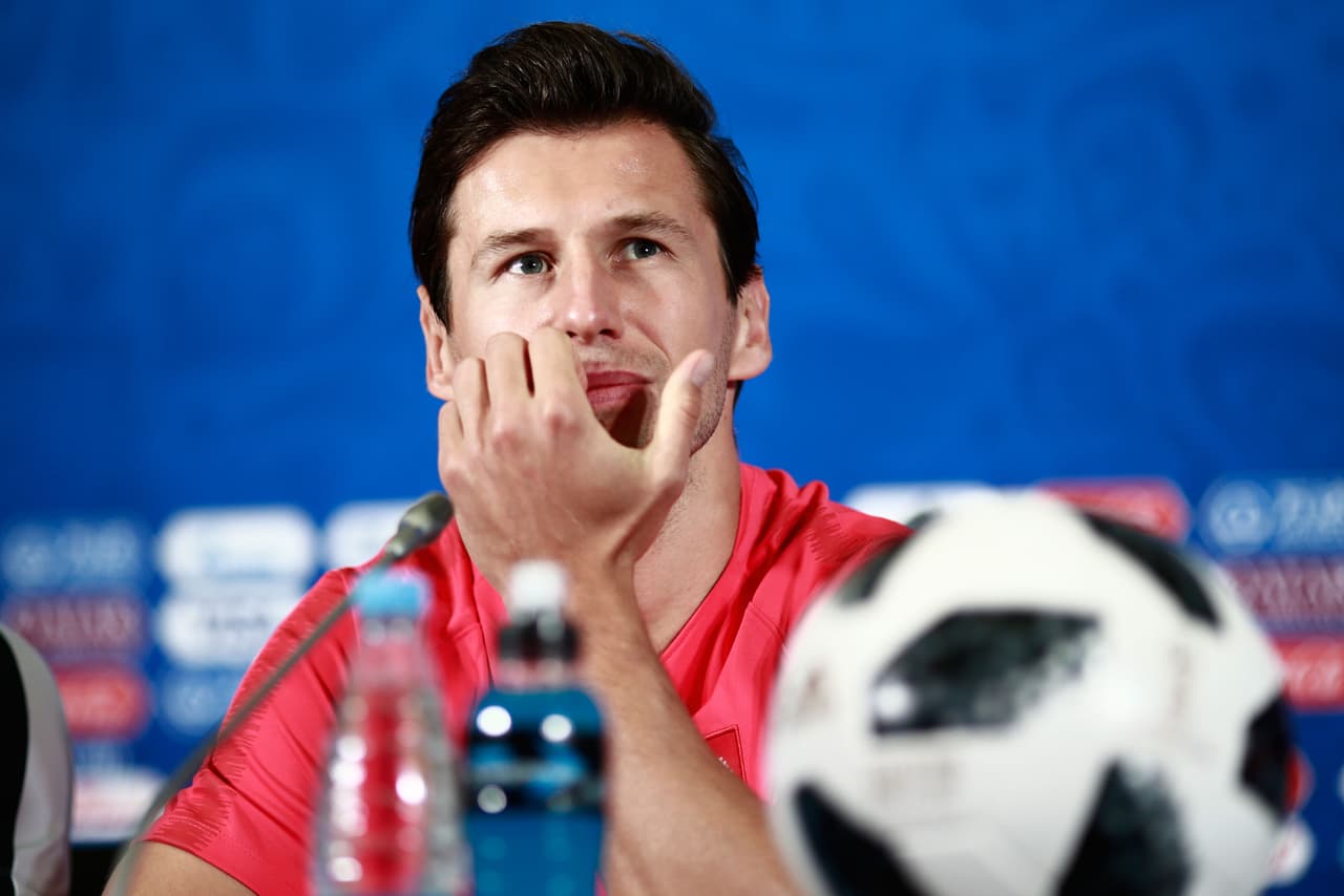 El centrocampista ofensivo del West Bromwich, Grzegorz Krychowiak, aseguró que en Polonia "solo pensamos en la victoria contra Colombia".