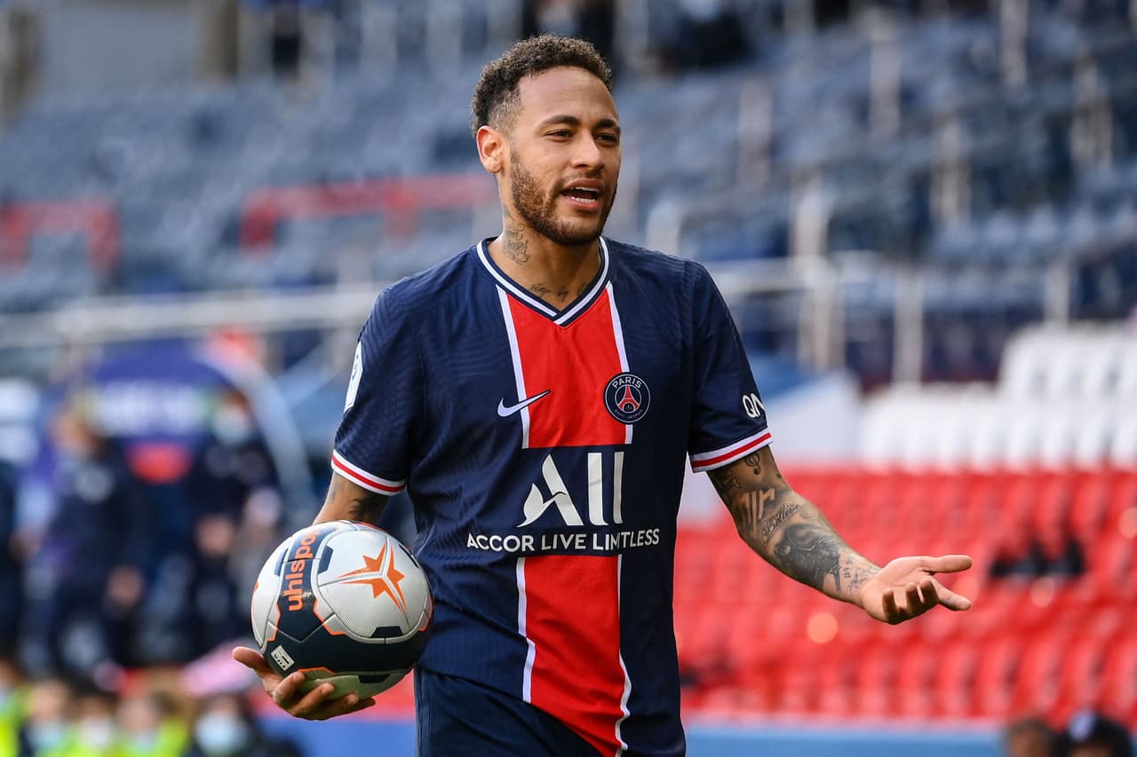 Anuncian acuerdo Neymar-PSG por cinco años y va por Mbappé