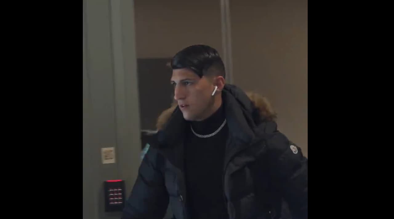 Alan Pulido aterriza en Kansas City y va a juego de NFL