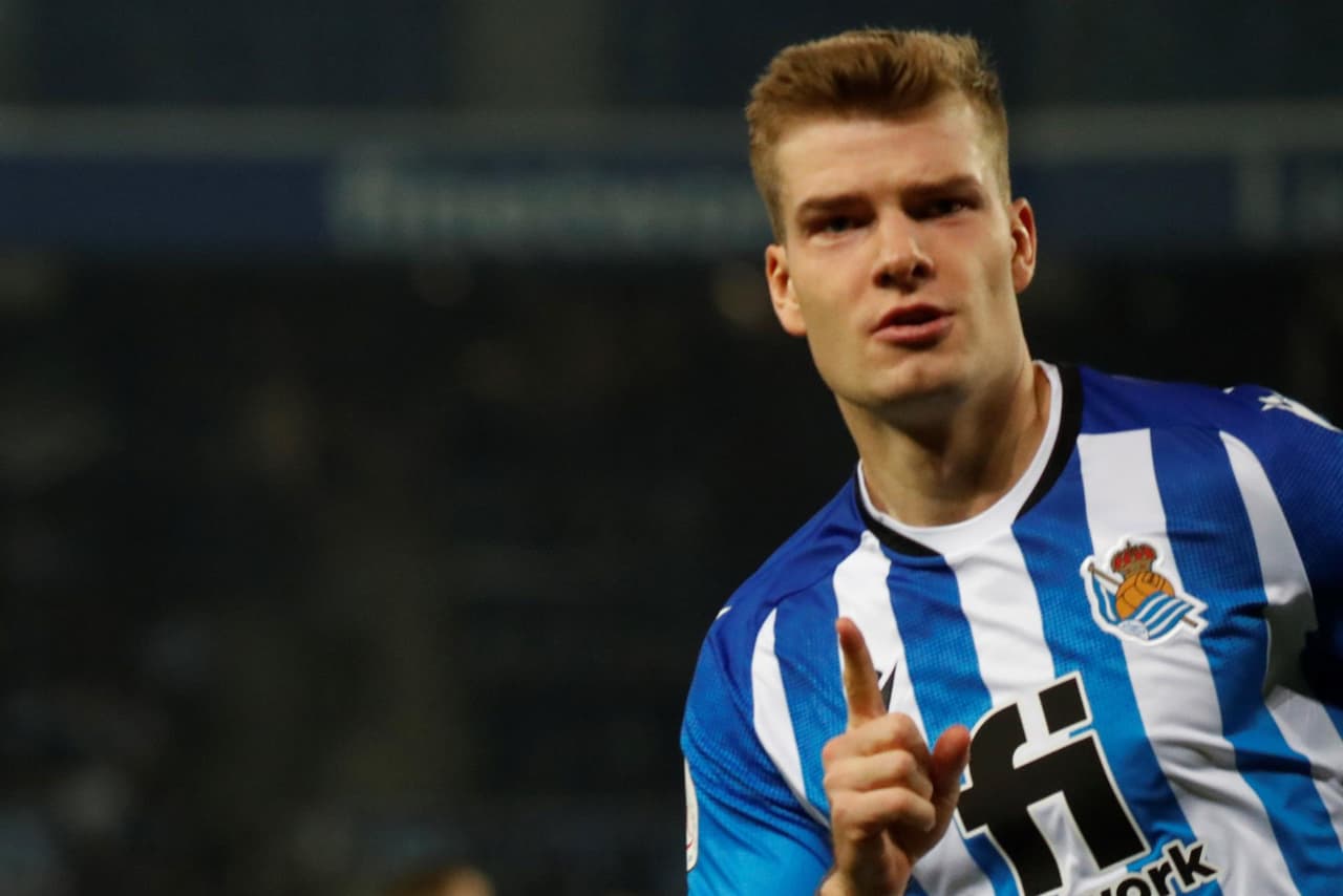 La Real Sociedad deja fuera de la Copa del Rey al Atlético de Madrid con dos goles, cortesía de Adnan Januzaj (33') y Alexander Sorloth (47'), consiguiendo su pase a Cuartos de Final. Héctor Herrera salió como titular a la cancha.