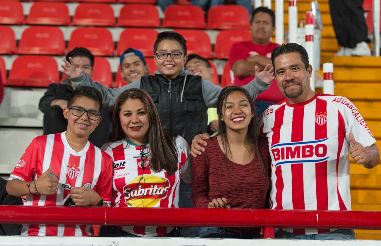 Mejor fan j 14 apertura 2016