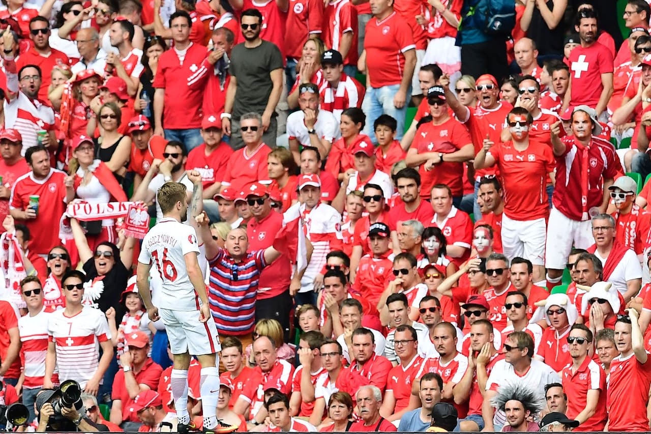 El marcador lo abrió el equipo polaco.